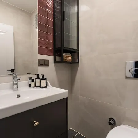 Designer 2br W Balcony 50m To Galata Tower Ac Istambul